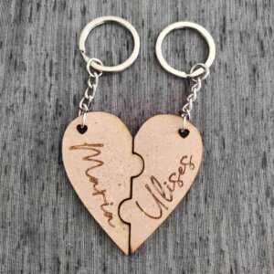 Llavero madera personalizado - Corazón mi mitad 2