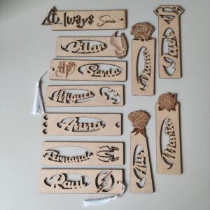 Marcapáginas troquelado